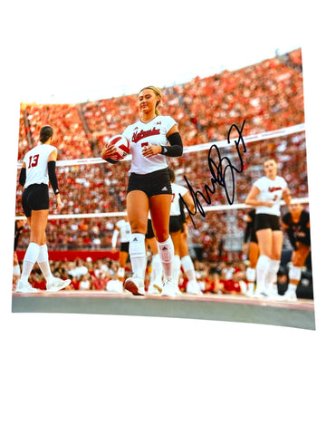 Maisie Boesinger #7 Nebraska Cornhusker Volleyball Signed Husker 8x10 Certified